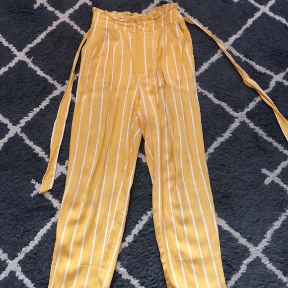 Flowey pants - Picture 2 of 3